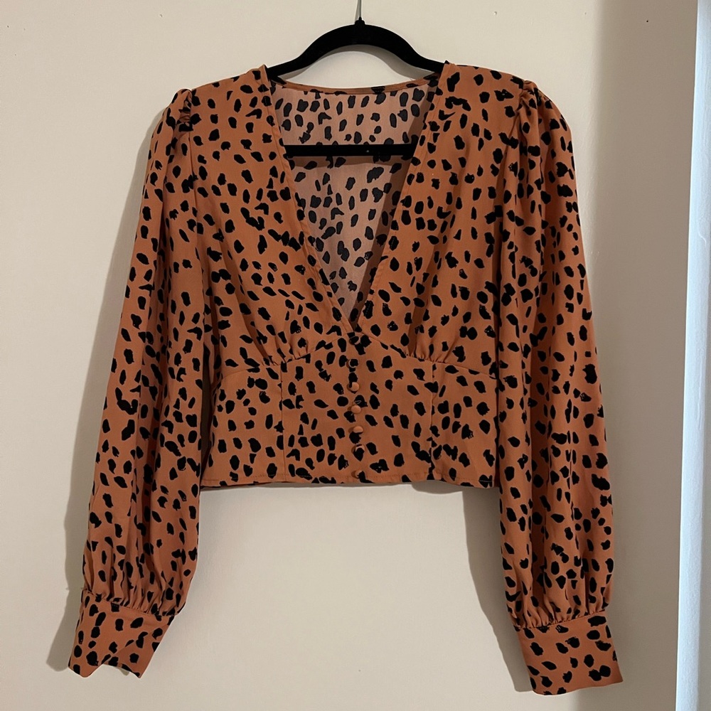 Cute blouse